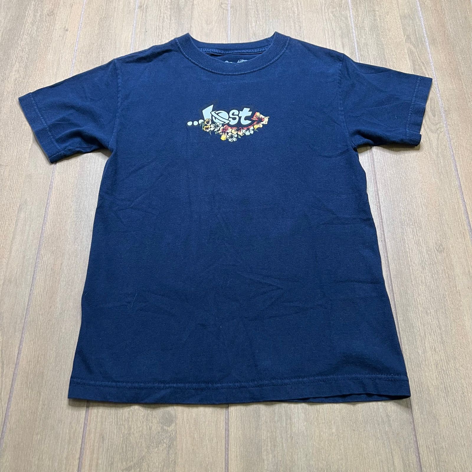 Vintage Y2K Lost Enterprises Surf Graphic T Shirt Mens Small Navy Size US S / EU 44-46 / 1 - 1 Thumbnail