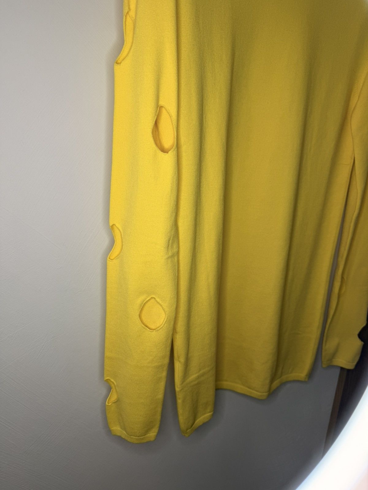 Prada NWT Prada Yellow Openwork Viscose Turtleneck Logo Top Sz 44 Size M / US 6-8 / IT 42-44 - 8 Thumbnail