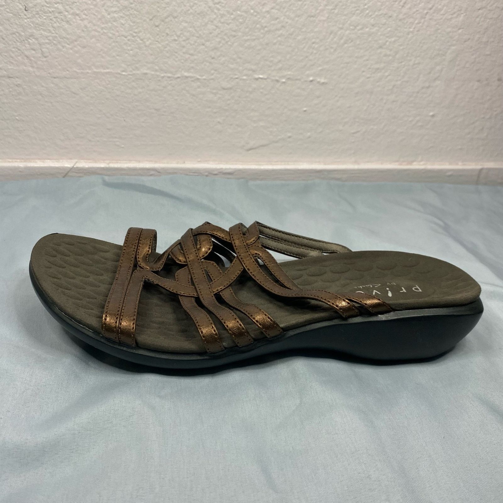 Other PRIVO CLARKS Womens Bronze Slide On Sandles Size 7 Size US 7 / IT 37 - 2 Thumbnail