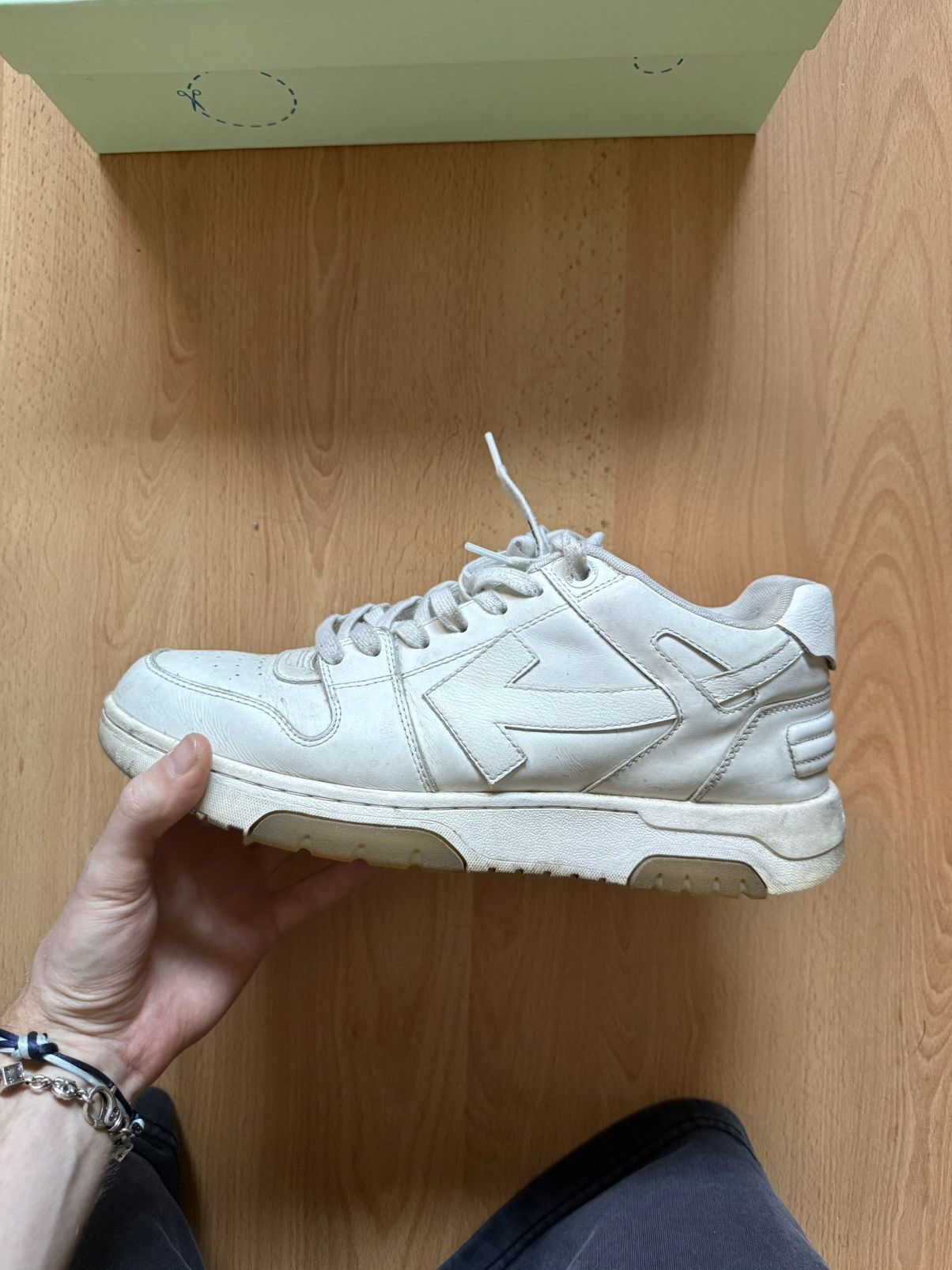 Off-White Off White Out of Office Size US 11 / EU 44 - 2 Thumbnail