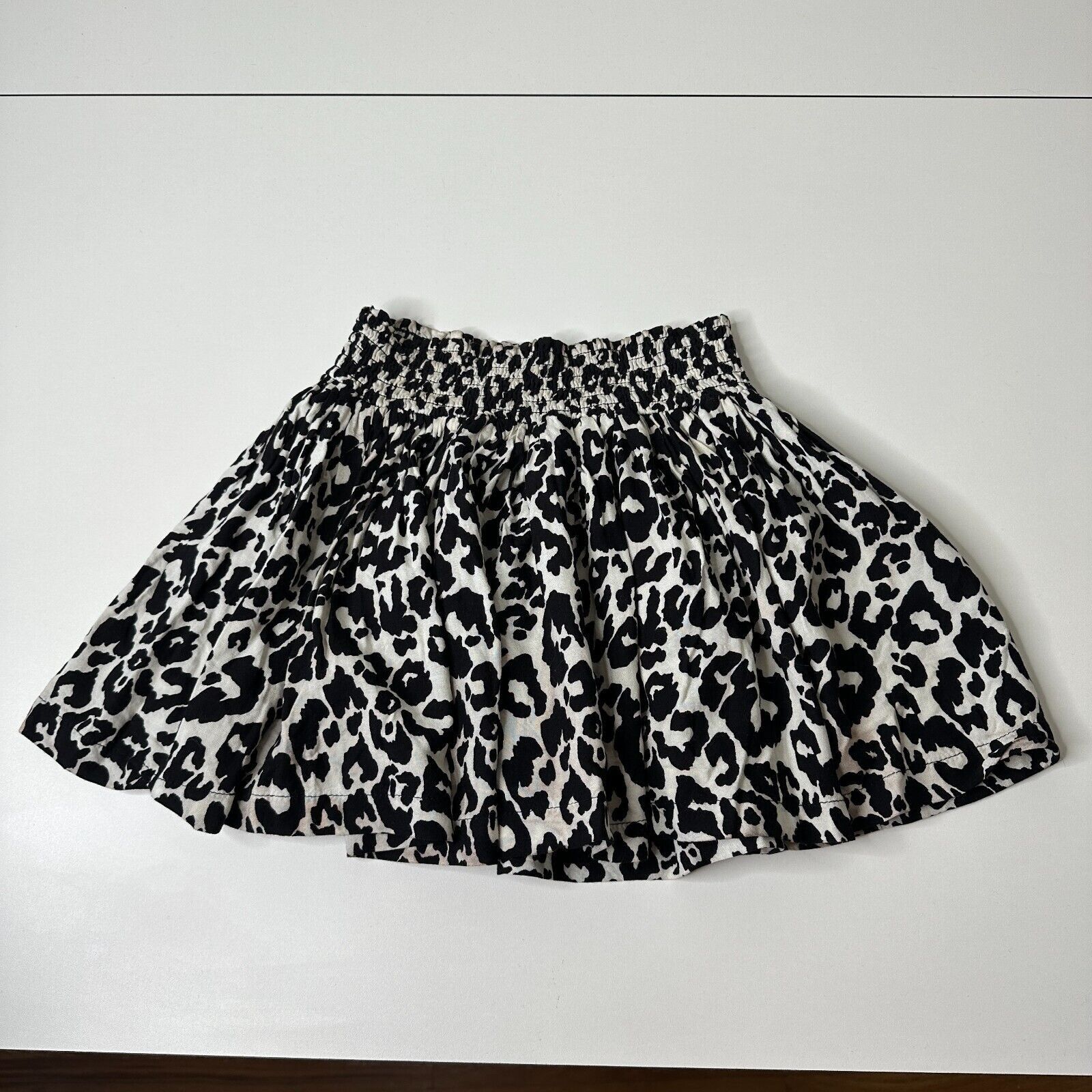 H&M H&M Divided Leopard Cream Black Ruffled Mini Skirt 4 Size 27" / US 4 / IT 40 - 11 Thumbnail