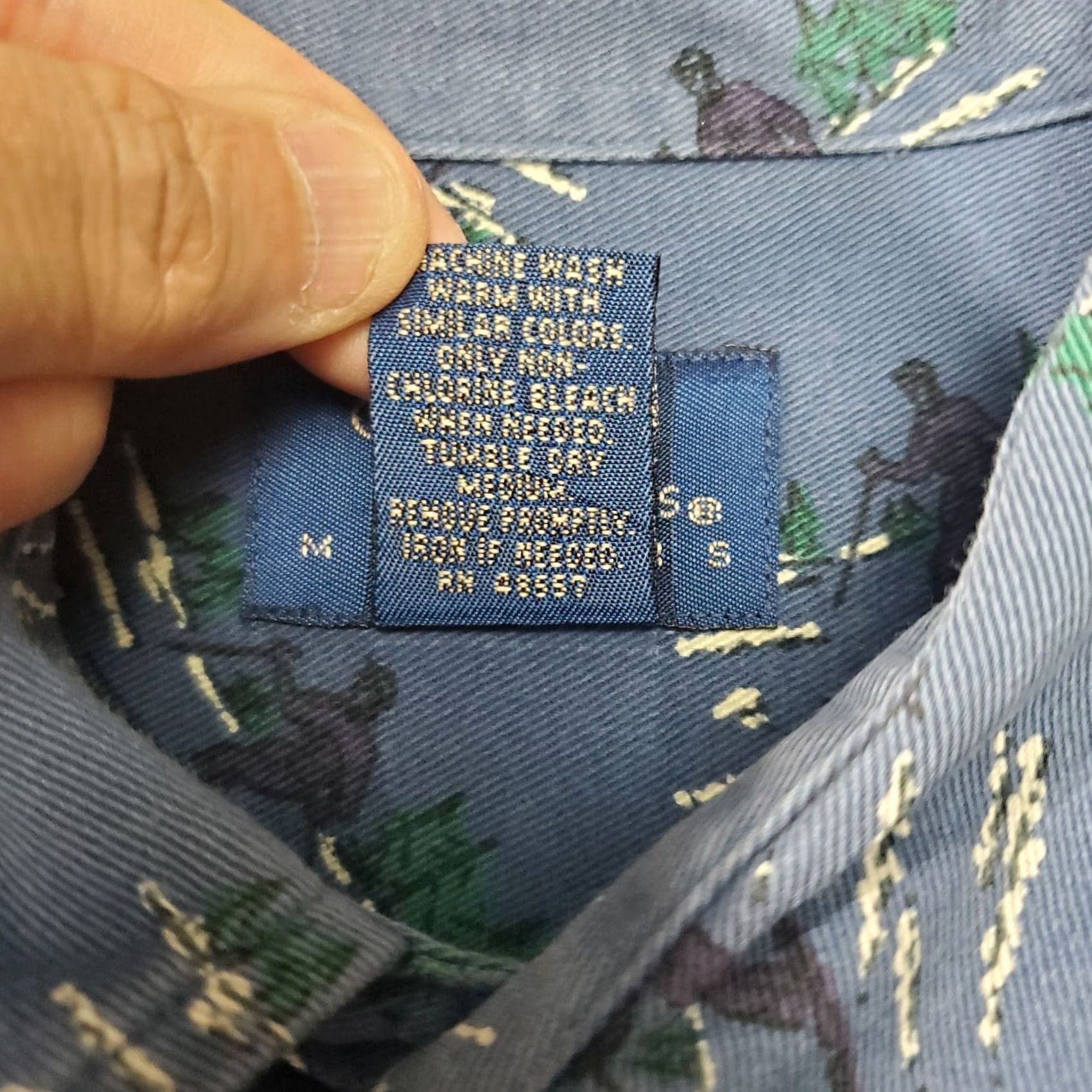 Vintage VINTAGE Cambridge Classics Shirt Mens XL Blue 90s Y2K Skiing All Over Print Size US XL / EU 56 / 4 - 5 Thumbnail