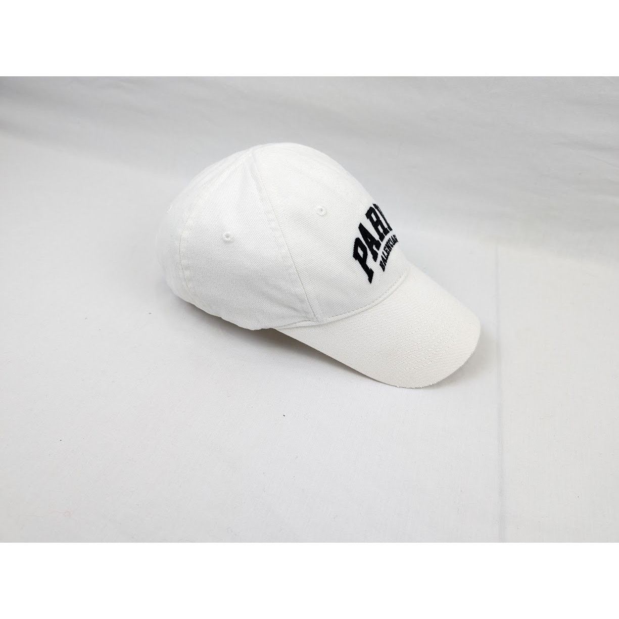 Balenciaga o1rshd1 Q:2 / Size: S / Hat / Cap in White Size ONE SIZE - 13 Thumbnail