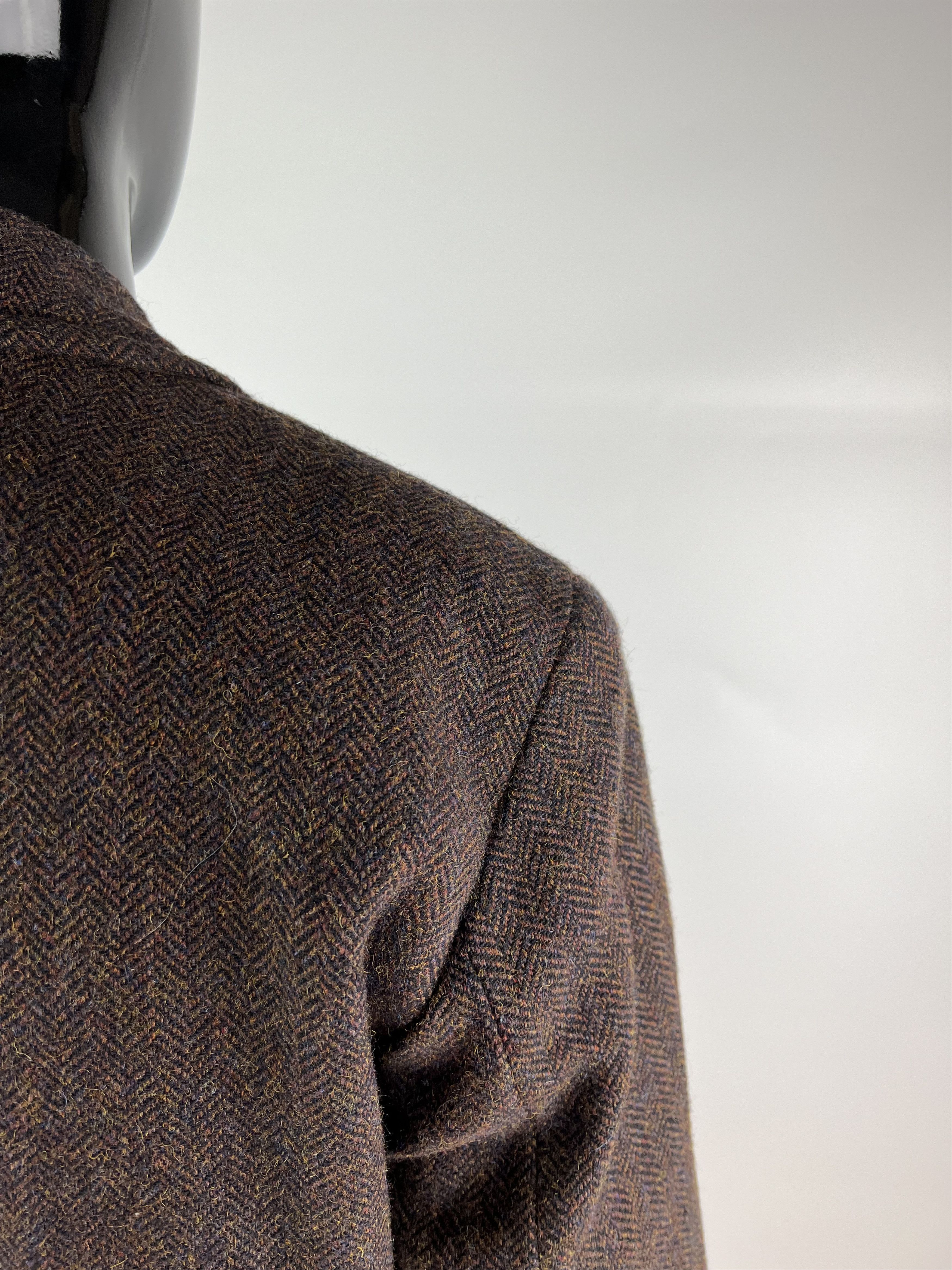 Hugo Boss Vtg Hugo Boss Wool Herringbone Heavy Coat Size 54 Size US L / EU 52-54 / 3 - 4 Thumbnail