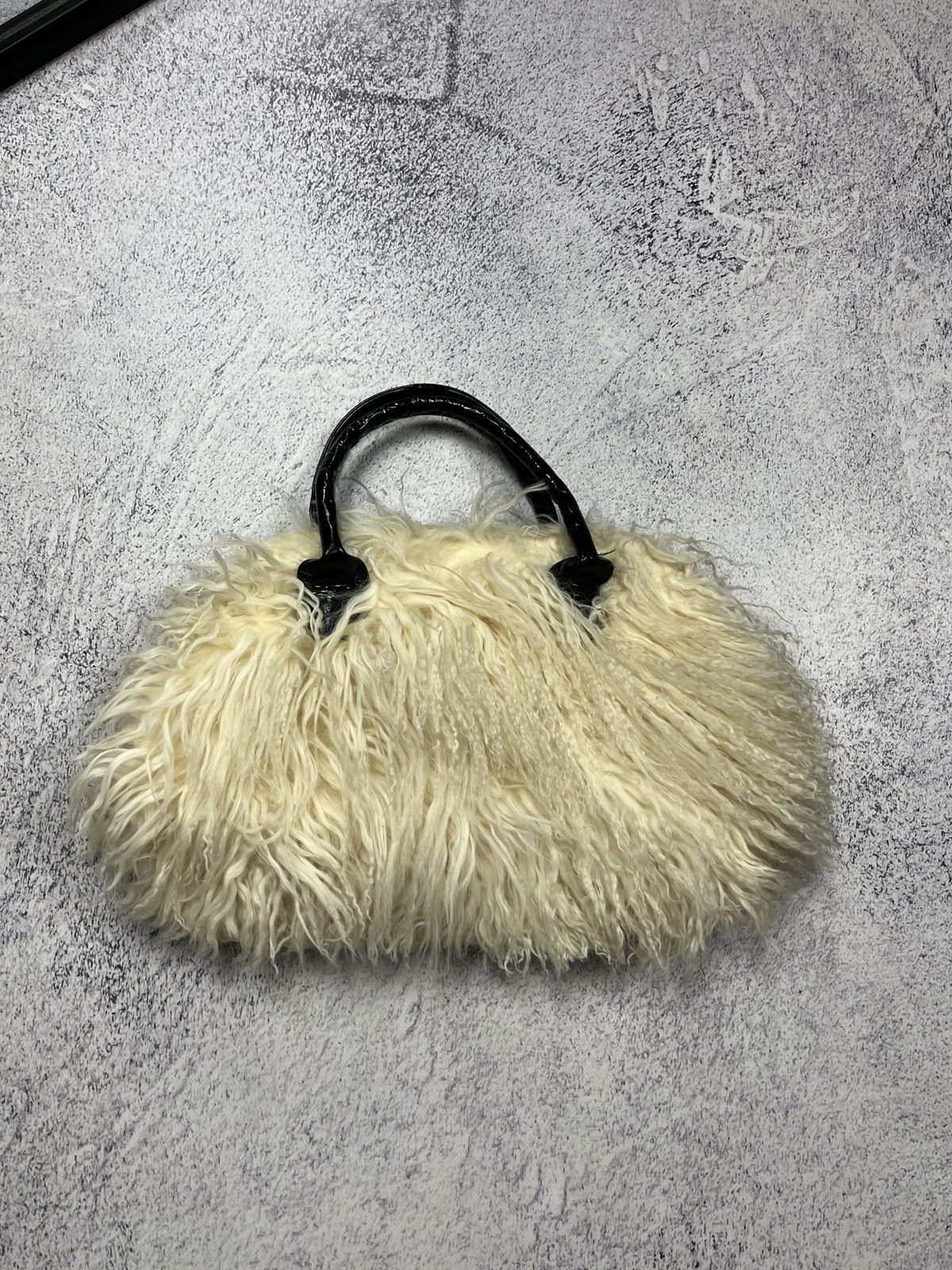 Japanese Brand Vintage Japanese Style Faux Fur Fred Hayman Shoulder Bag Y2k Size ONE SIZE - 3 Thumbnail