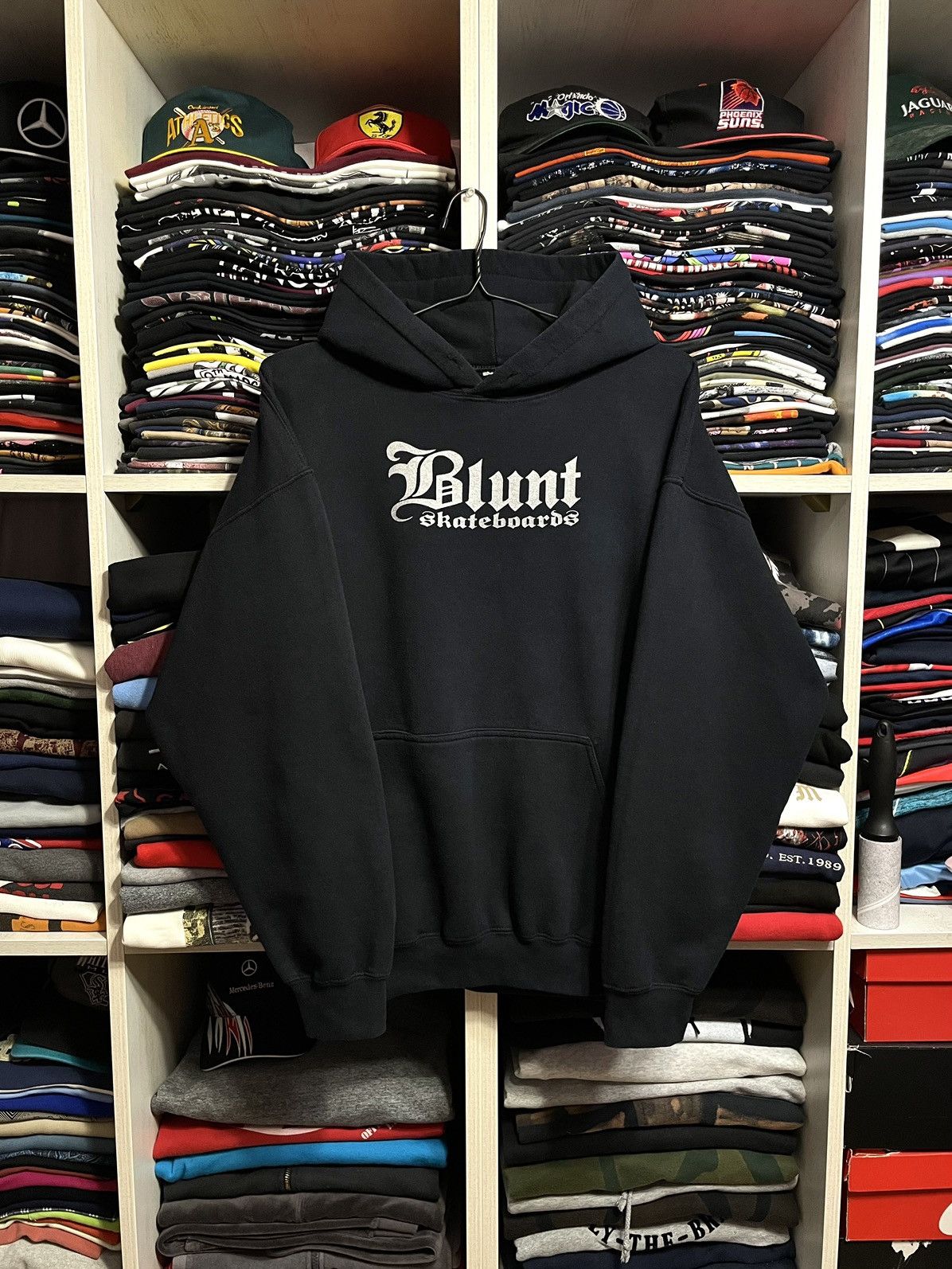 Vintage Y2K Blunt Skateboards Hoodie Sweatshirt Hook Ups