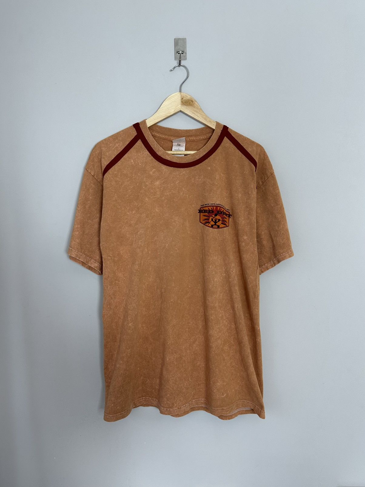 Gildan Red Dirt Hawaii Washed Brown Tee L USA Size US L / EU 52-54 / 3 - 2 Thumbnail