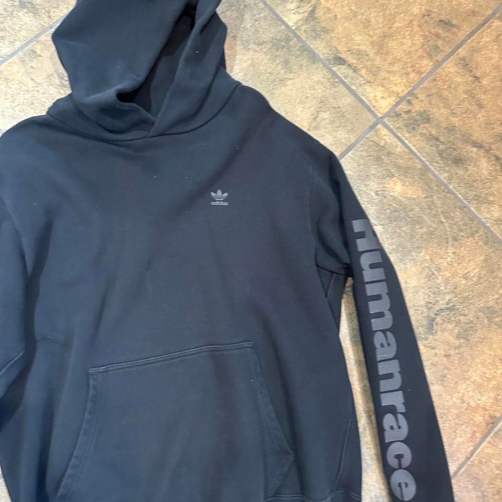 Adidas Adidas x Pharrell Williams Hoodie Black Human Race Collab Size US L / EU 52-54 / 3 - 5 Thumbnail