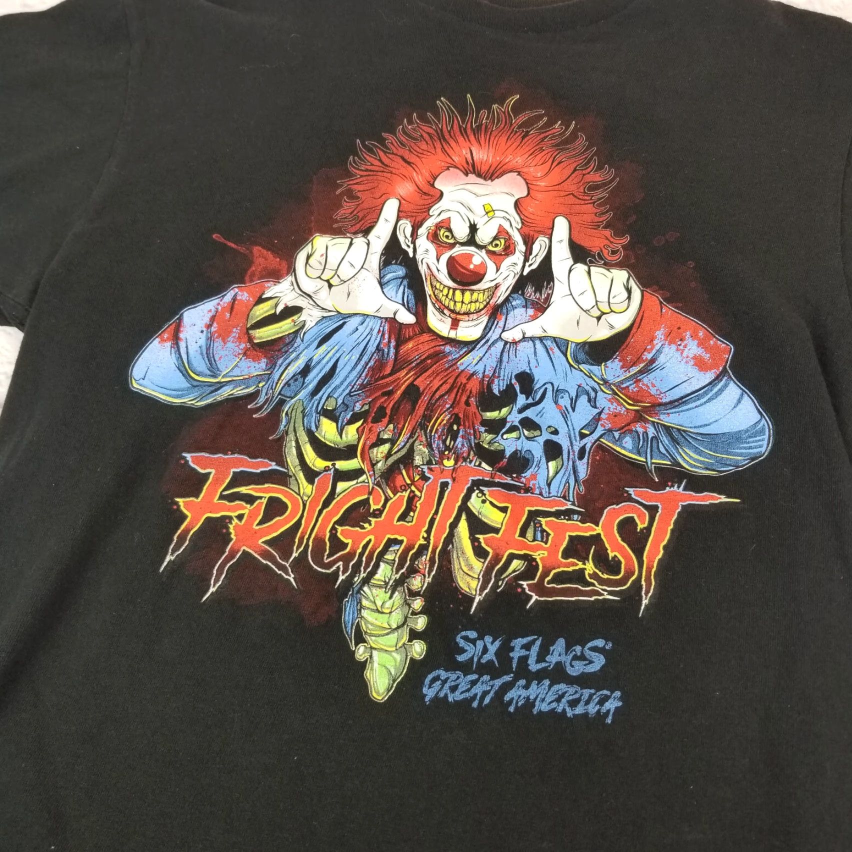 Vintage Six Flags T-Shirt Medium Black Glow in Dark Fright Fest Killer Clown Halloween Mens Size US M / EU 48-50 / 2 - 5 Thumbnail