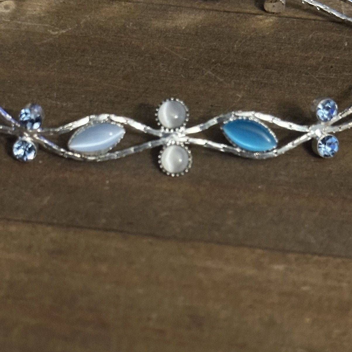 Vintage Vintage silver tone woven gemstone bracelet Size ONE SIZE - 3 Thumbnail