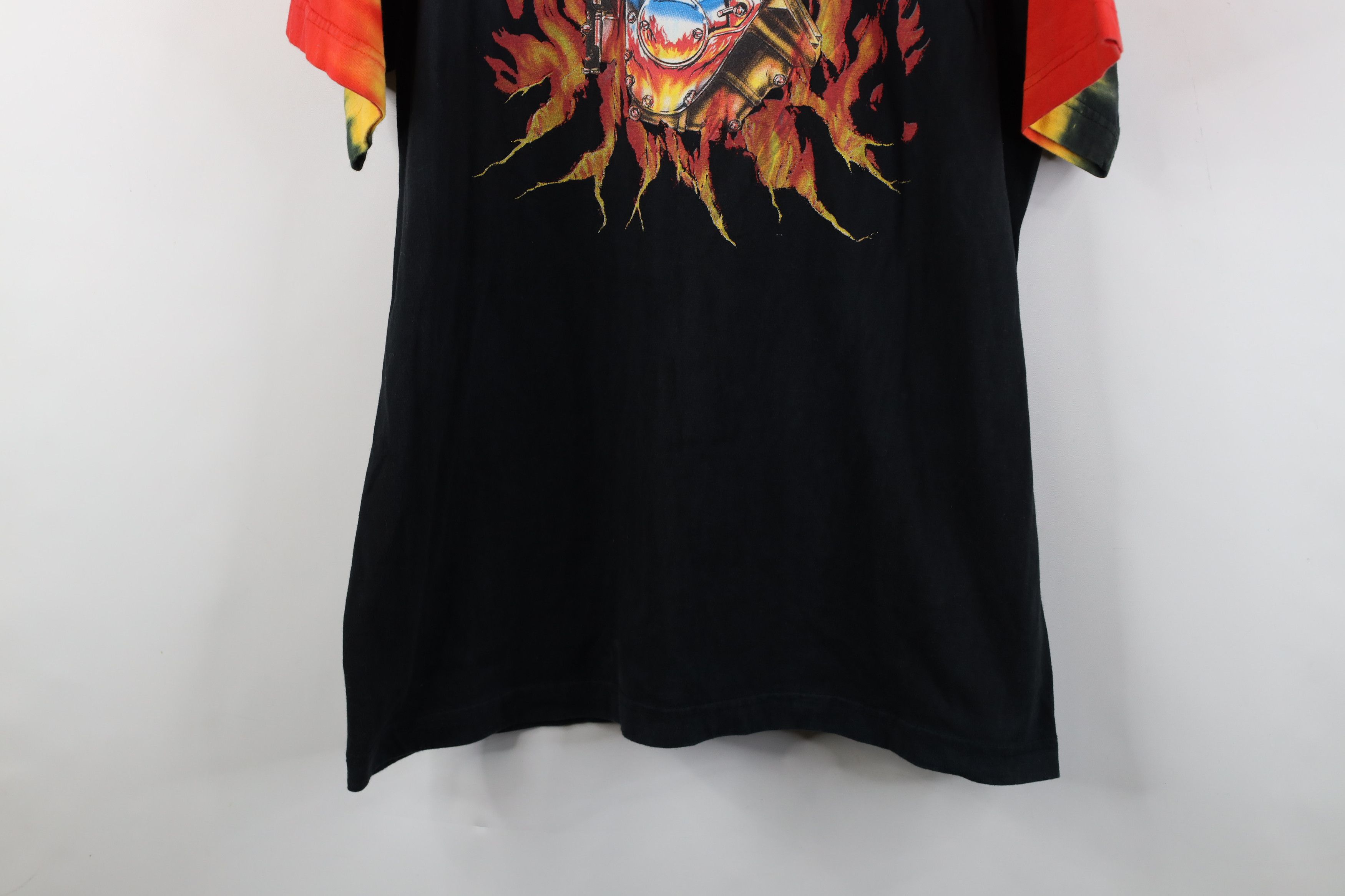 Vintage Vintage 90s Streetwear Fire Flames Engine Car Racing T-Shirt Size US XXL / EU 58 / 5 - 3 Thumbnail