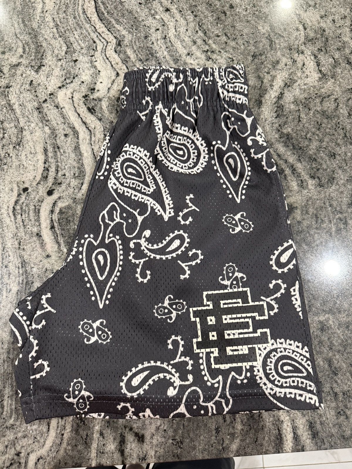 Eric Emanuel Eric Emanuel Paisley shorts Size US 32 / EU 48 - 1 Thumbnail