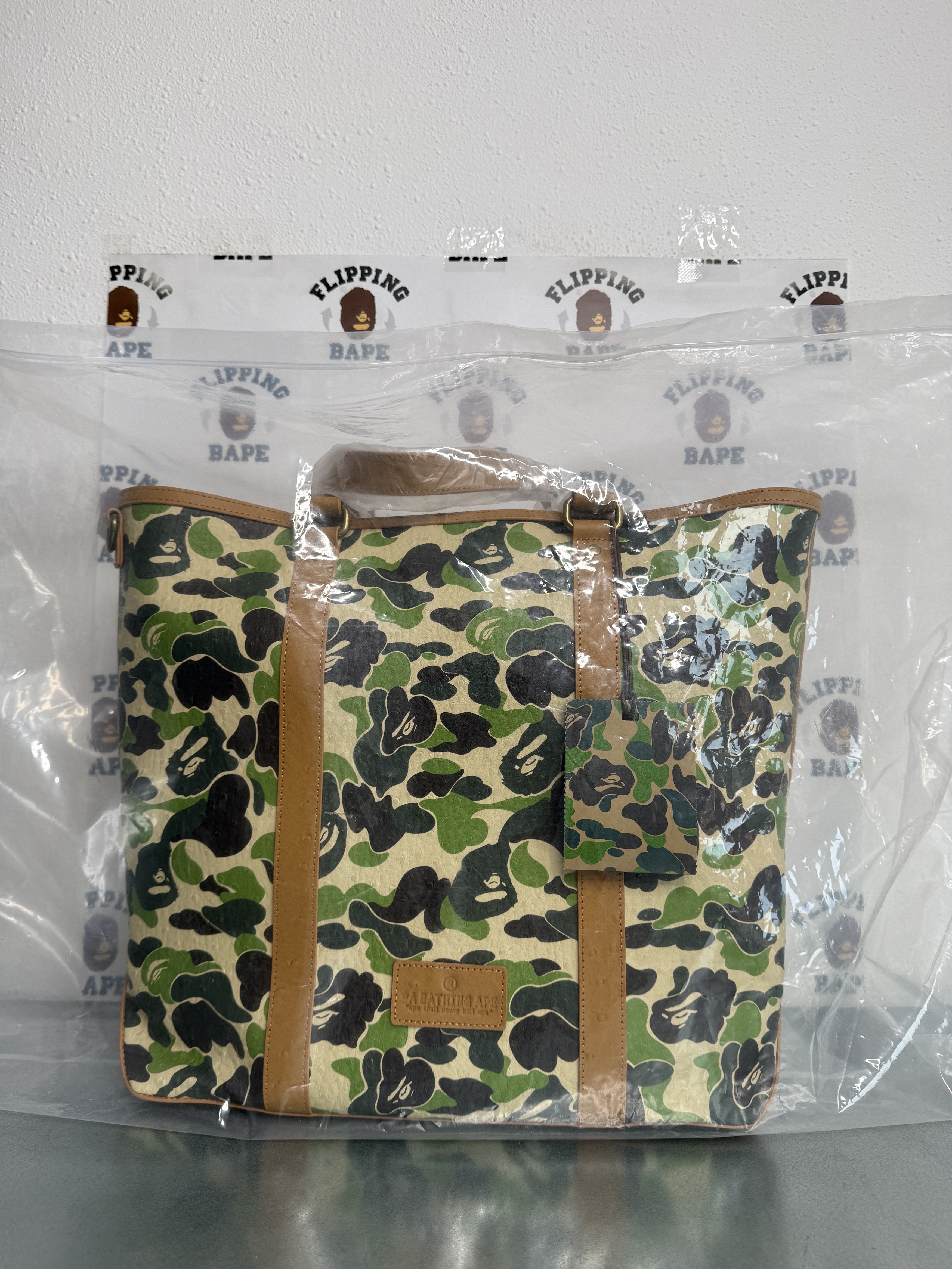 Bape BAPE ABC CAMO PU OSTRICH TOTE BAG Size ONE SIZE - 16 Thumbnail