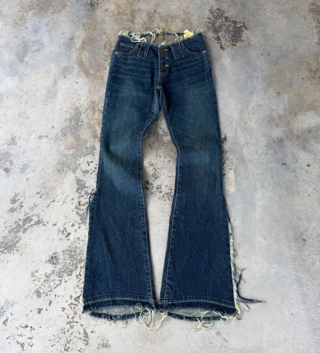 Japanese Brand Maruka Japan Distressed "Shredded" Side Slits Flare Jean W26 Size 26" / US 2 / IT 38 - 6 Thumbnail