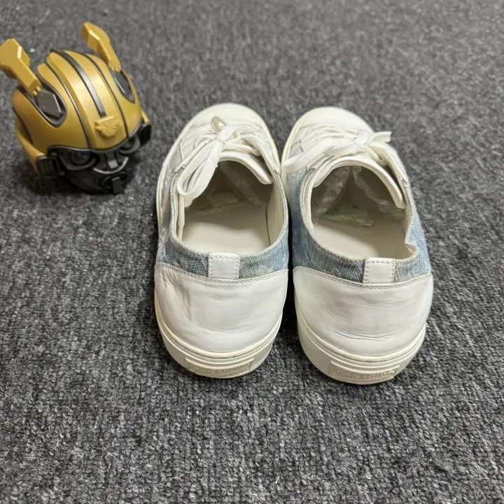 Louis Vuitton Louis Vuitton Tattoo Logo Sneakers for Men and Women -2508 Size US 8.5 / EU 41-42 - 3 Thumbnail