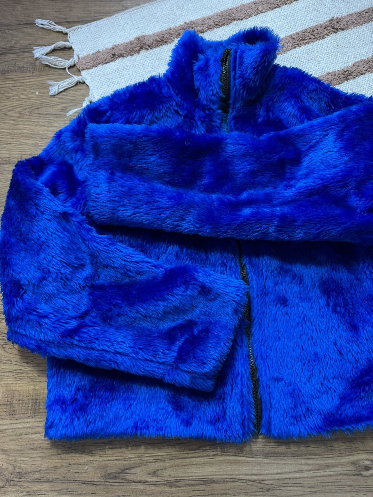 Vintage AVANT GARDE FLUFFY MOHAIR ULTRAMARINE FAUX FUR COAT JACKET Size M / US 6-8 / IT 42-44 - 6 Thumbnail