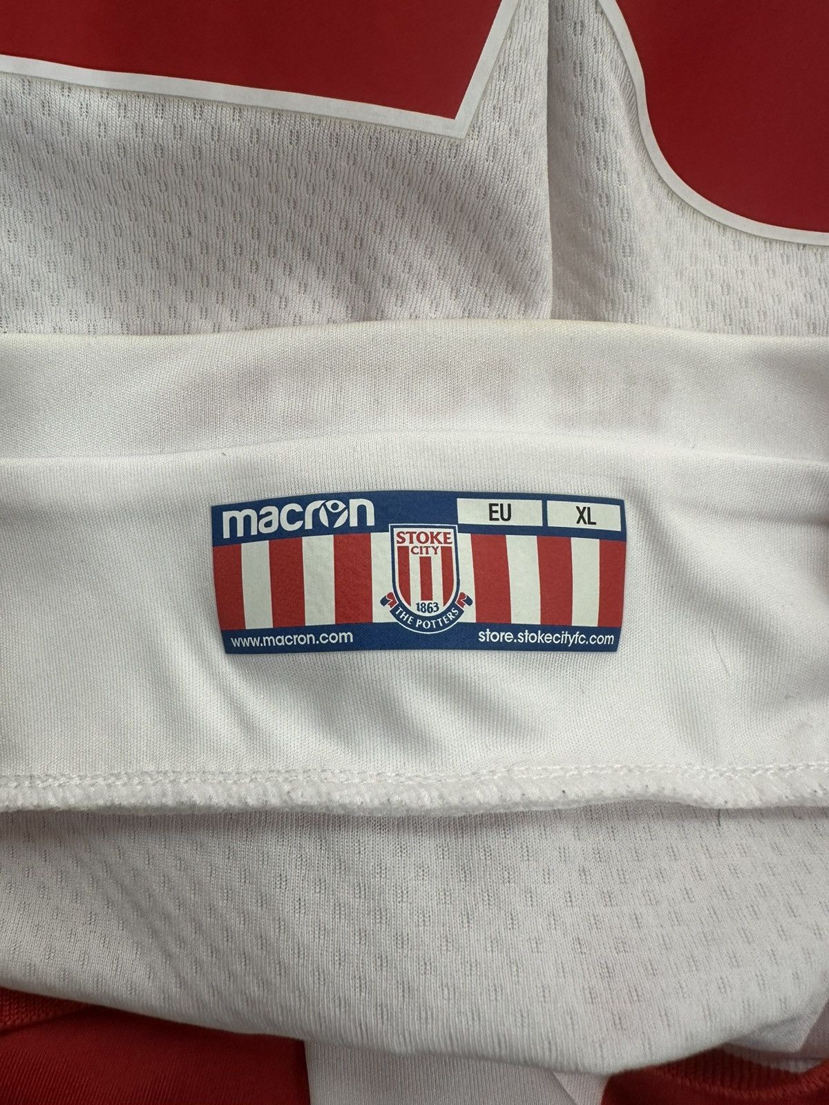Macron Stoke City Macron Jersey XL Size US XL / EU 56 / 4 - 7 Thumbnail