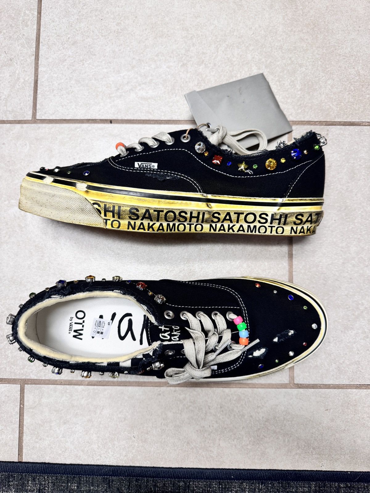 Satoshi Nakamoto × Vans Satoshi Nakamoto Vans OTW Era 95 DST Lucky Charms Size US 11.5 / EU 44-45 - 1 Thumbnail
