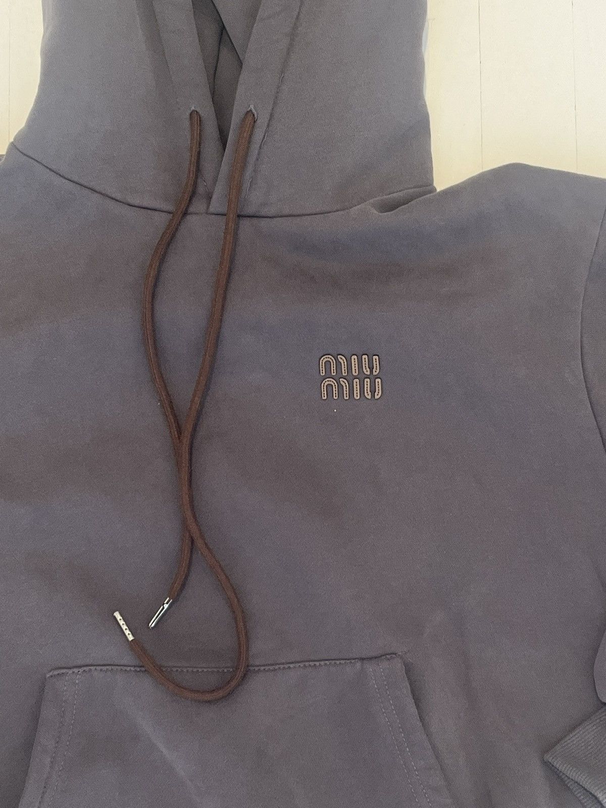 Miu Miu Authentic Miu Miu Embroidered Logo Hoodie - Grey / Medium Size M / US 6-8 / IT 42-44 - 1 Thumbnail