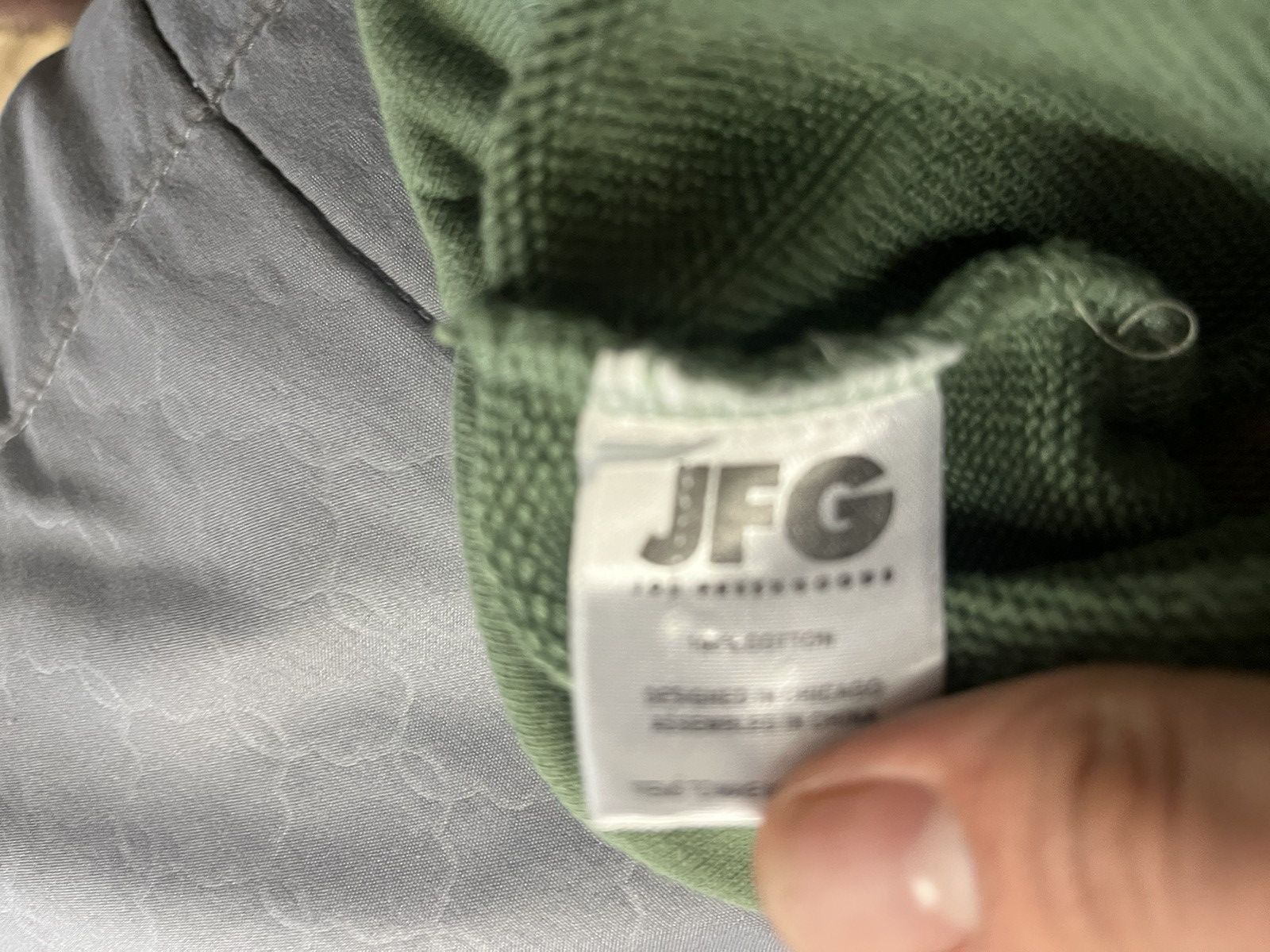 Joe Freshgoods JFG performance art crew neck Size US M / EU 48-50 / 2 - 3 Thumbnail