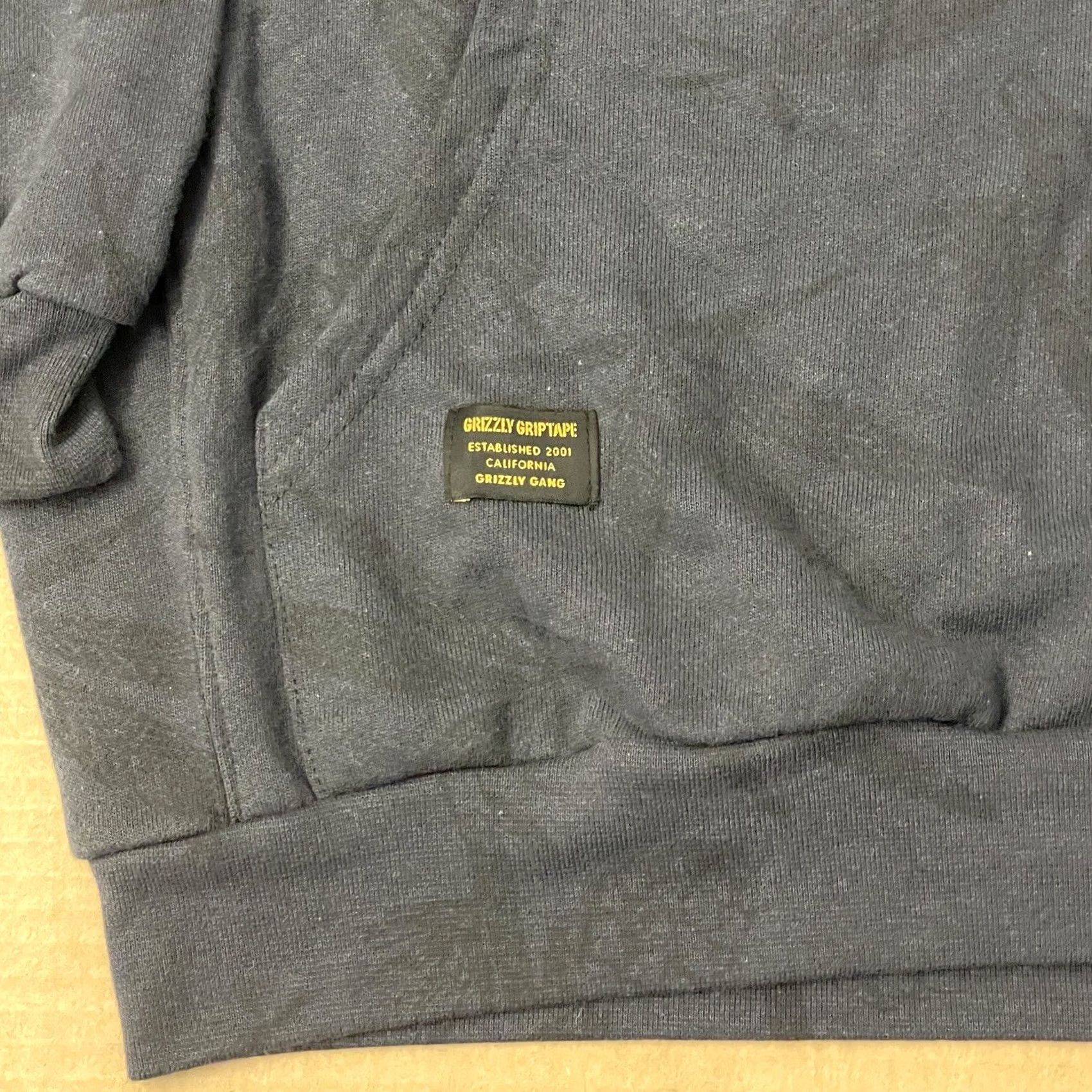 Vintage Grizzly Griptape Hoodie Adult Medium Blue AOP Hoody Sweatshirt Mens Size US M / EU 48-50 / 2 - 7 Thumbnail