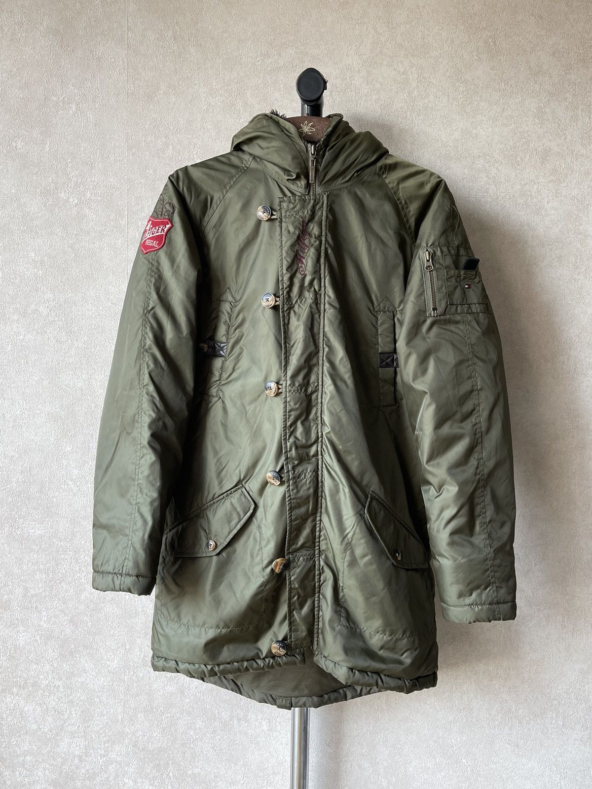 Tommy Hilfiger 90s Tommy Hilfiger Military Artic Parka Furs Hooded Jacket Size US S / EU 44-46 / 1 - 1 Thumbnail