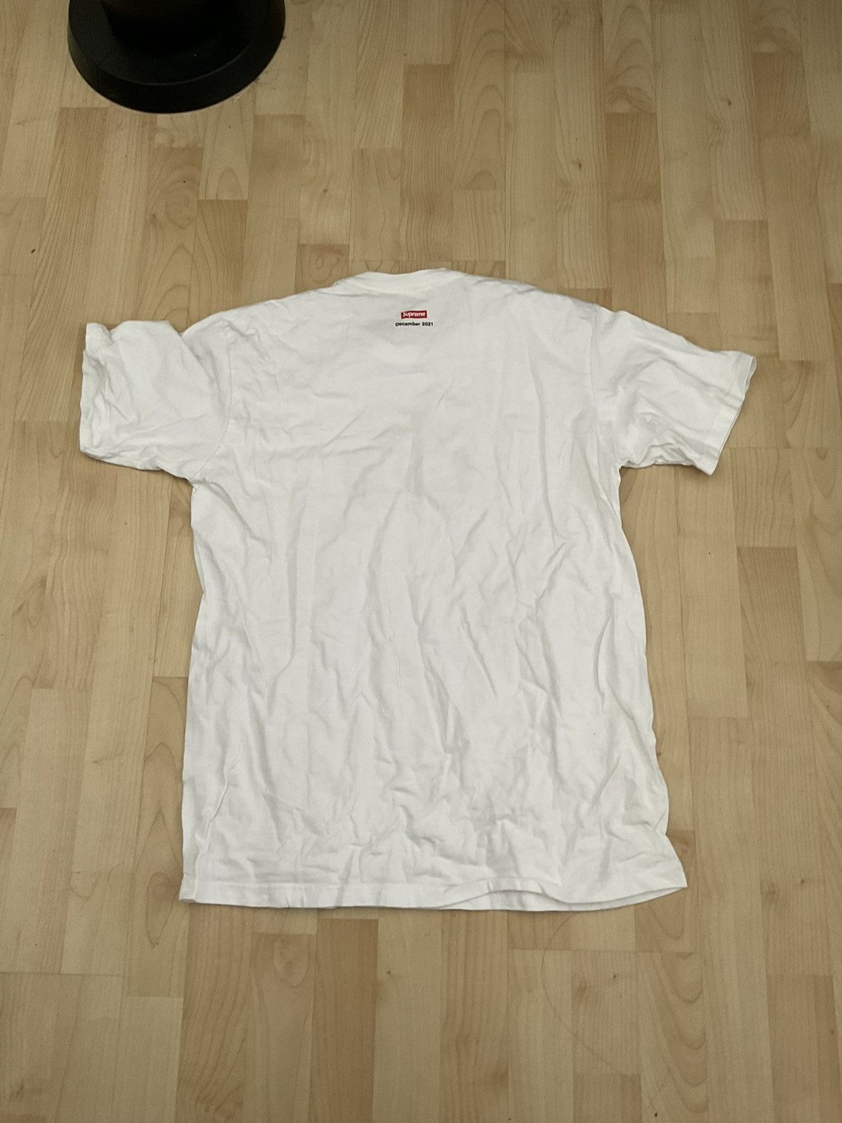 Supreme Supreme Merry Christmas Money Tee Size US M / EU 48-50 / 2 - 3 Thumbnail