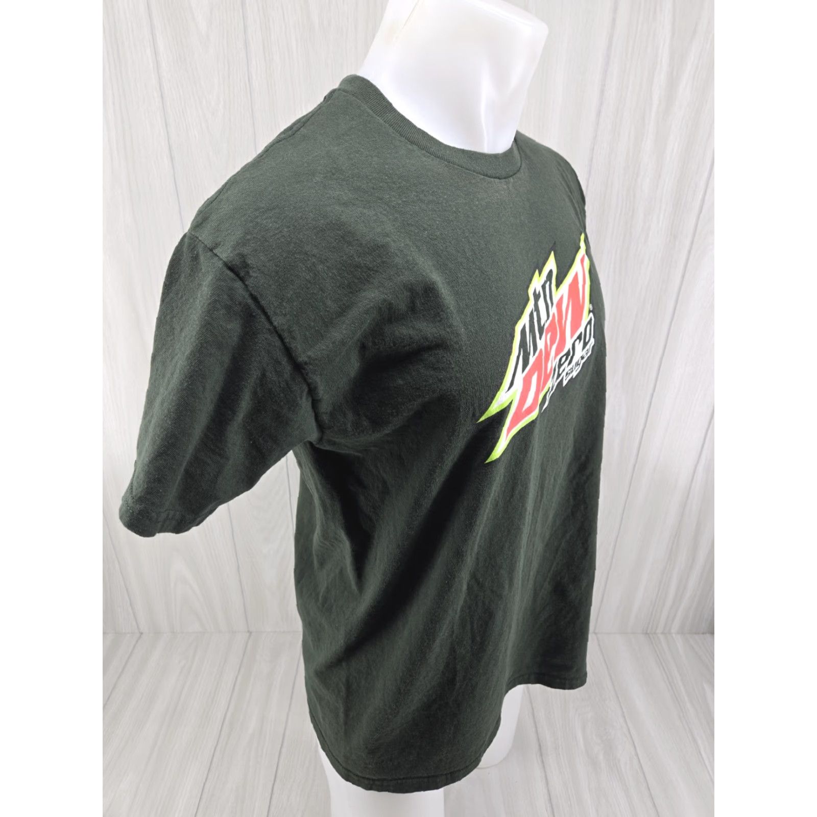 Gildan MOUNTAIN DEW ZERO SUGAR Soda Green T-Shirt Size Large Size US L / EU 52-54 / 3 - 6 Thumbnail