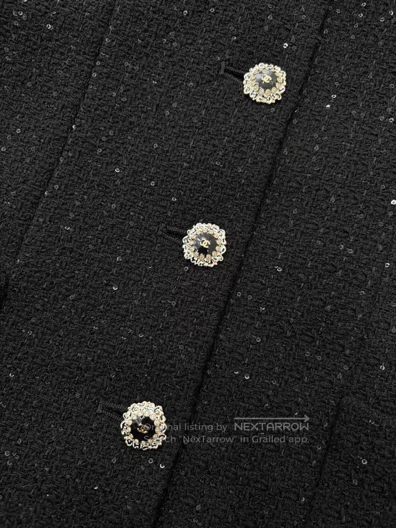 Chanel Chanel Black sequin tweed short jacket Size XS / US 0-2 / IT 36-38 - 4 Thumbnail