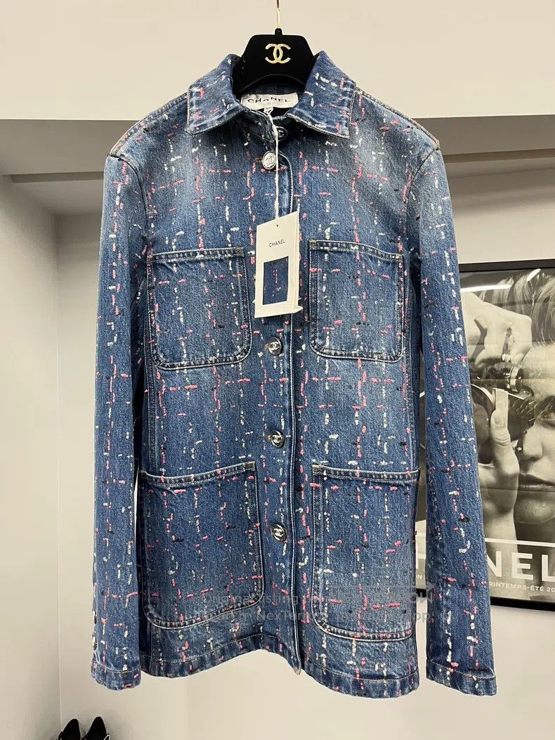 Chanel Chanel 23A colourful sequin denim jacket Size XXS / US 00 / IT 34 - 1 Thumbnail