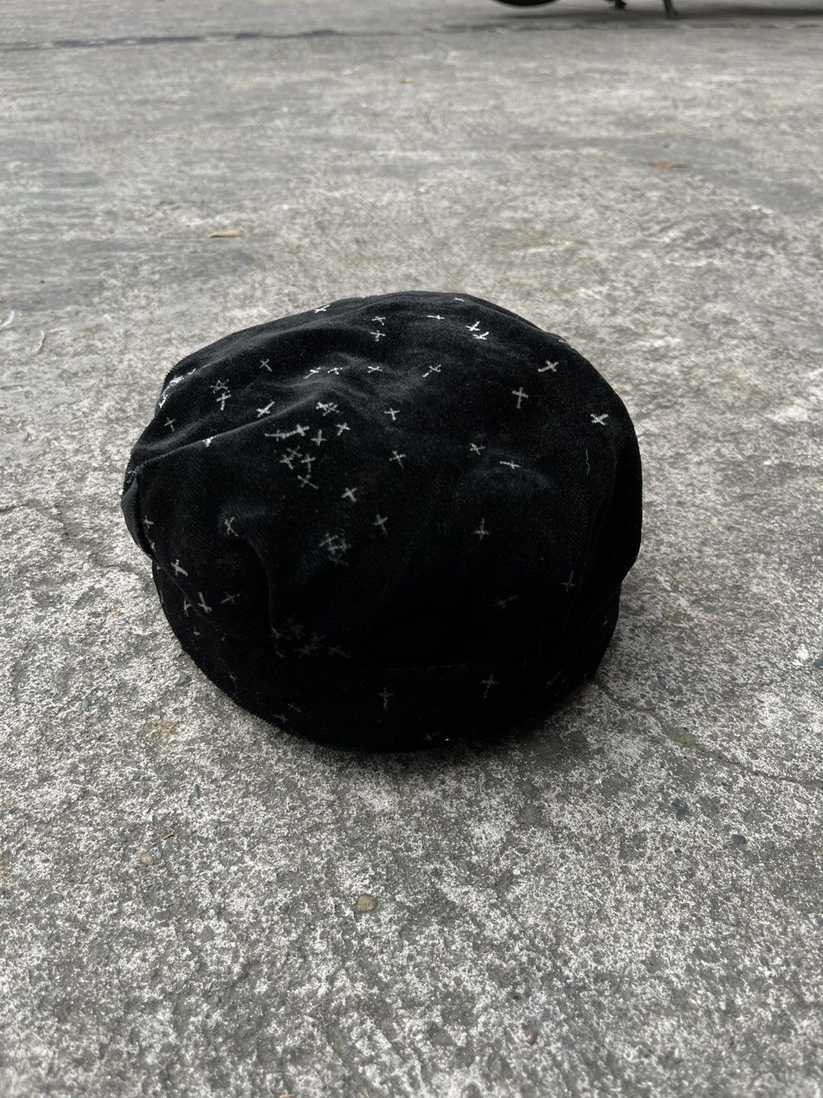 Japanese Brand × Undercover Undercover AW02 Velour Cross Pattern Hat Size ONE SIZE - 5 Thumbnail