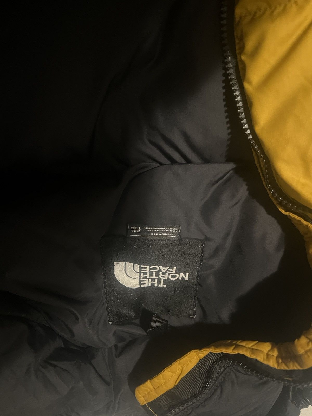 The North Face The North Face 700 Puffer Jacket Yellow/Black – XXL Size US XXL / EU 58 / 5 - 4 Thumbnail