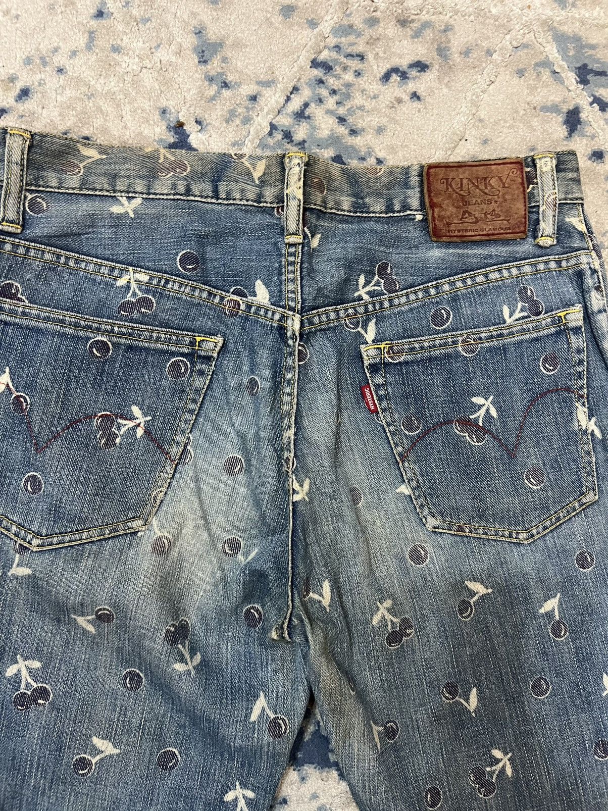 Hysteric Glamour vintage Hysteric Glamour "Kinky" cherry monogram jeans Size US 30 / EU 46 - 12 Thumbnail