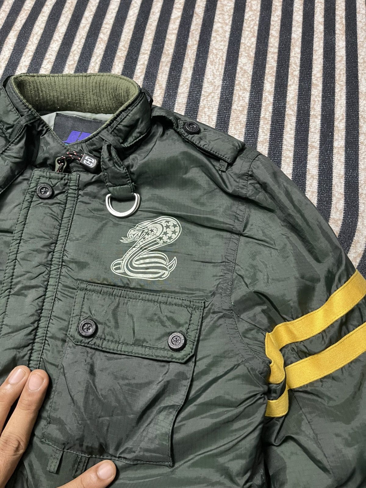 Hysteric Glamour 90s HYSTERIC GLAMOUR SNAKE MILITARY BOMBER JACKET KIDS SIZE Size US XXS / EU 40 - 6 Thumbnail