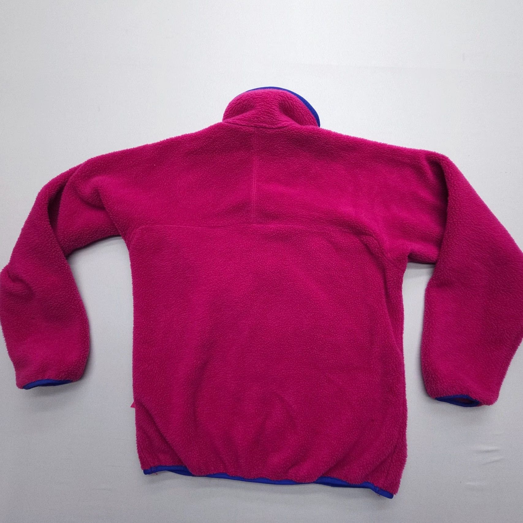 Patagonia VINTAGE Patagonia Synchilla Full Zip Fleece Jacket Woman Size 10 Pink USA Outdoor Logo Solid Mid-Length Long Sleeve Jacket Zip Full Zip Classic Fit Size L / US 10 / IT 46 - 2 Thumbnail