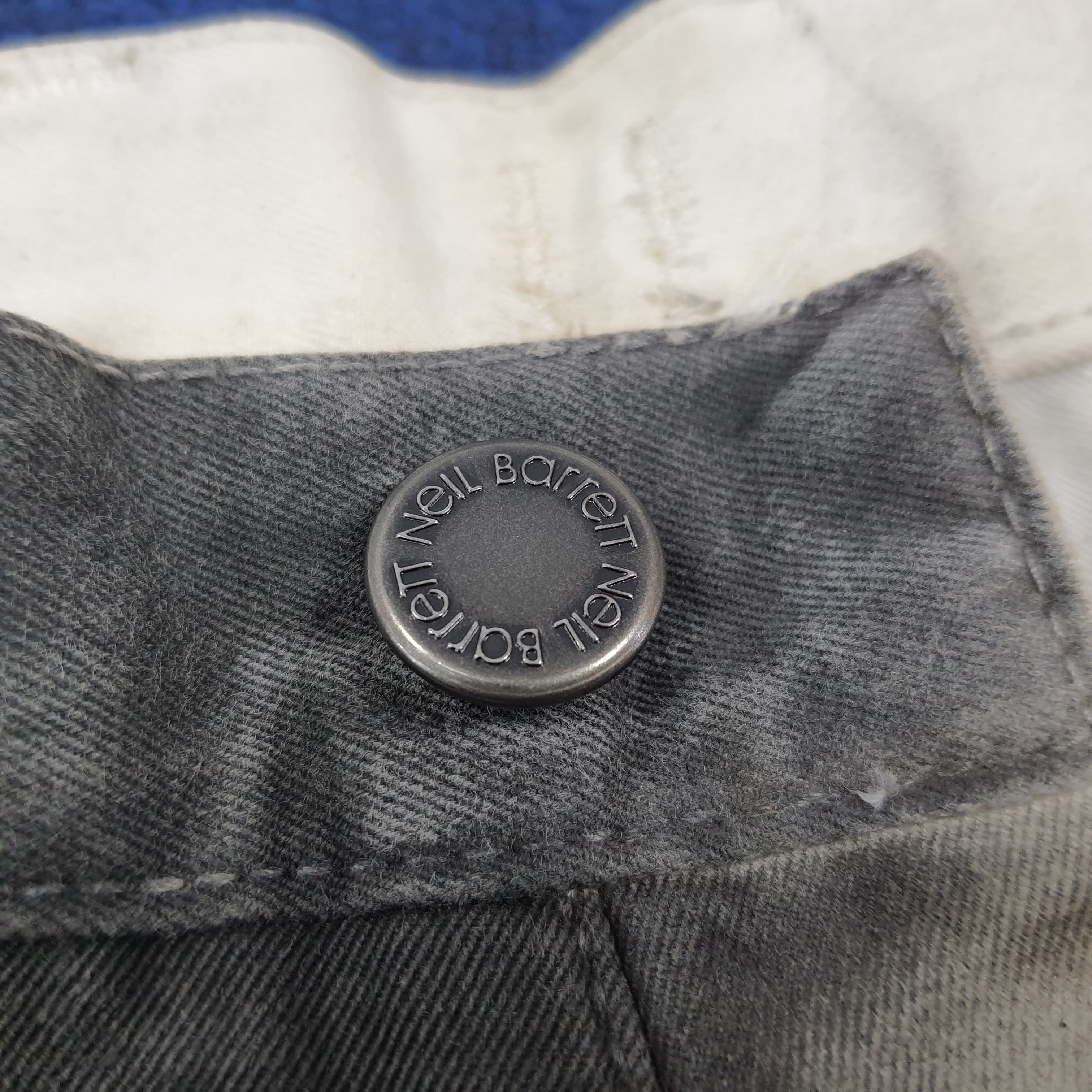Neil Barrett × Vintage Vintage Neil Barrett BDE34A 8550 Pants Size US 32 / EU 48 - 7 Thumbnail