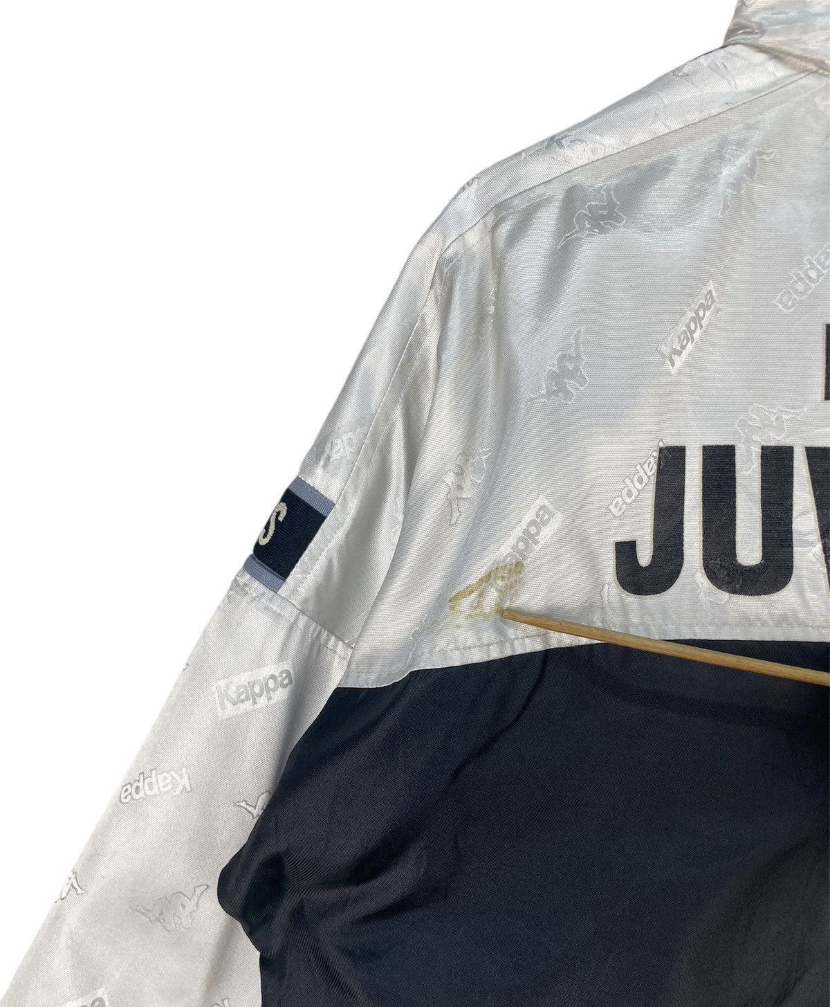 Kappa VINTAGE F.C JUVENTUS SWEATER Size US L / EU 52-54 / 3 - 5 Thumbnail