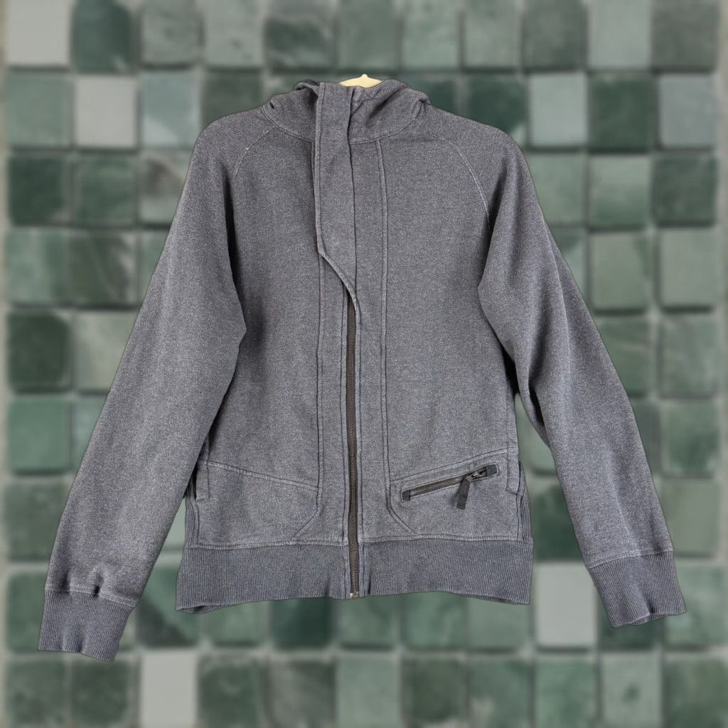 Lululemon **Lululemon Deep Cove Mens Medium Gray Full Zip Hoodie Gym** User: Lululemon Deep Cove Mens Medium Gray Full Zip Hooded Long Sleeve Gym Size US M / EU 48-50 / 2 - 1 Thumbnail
