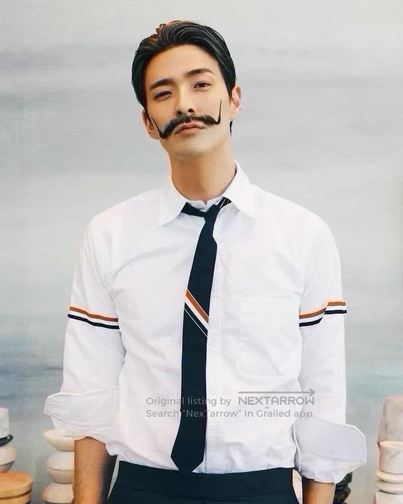 Thom Browne Thom Browne Classic Double Sleeve Badge Shirt Size US M / EU 48-50 / 2 - 7 Thumbnail
