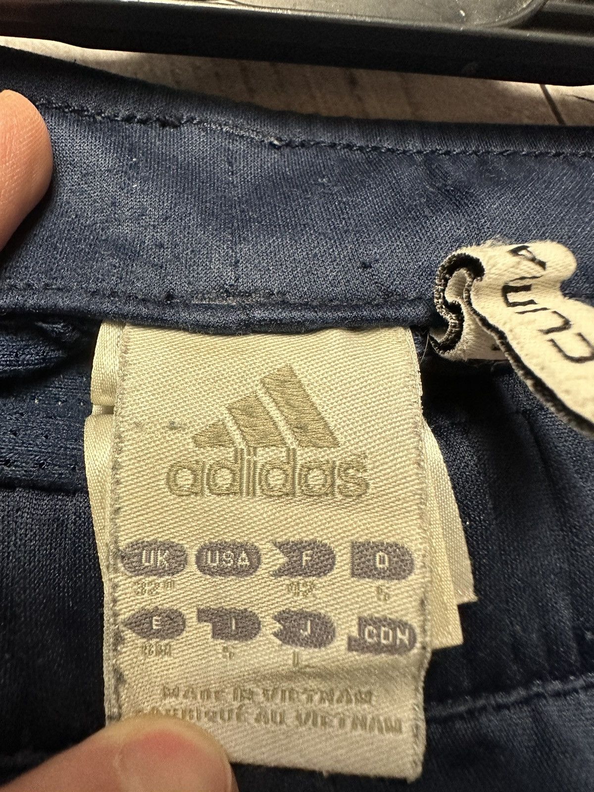 Adidas × Vintage Vintage adidas Chelsea soccer shorts size M Size US 32 / EU 48 - 6 Thumbnail