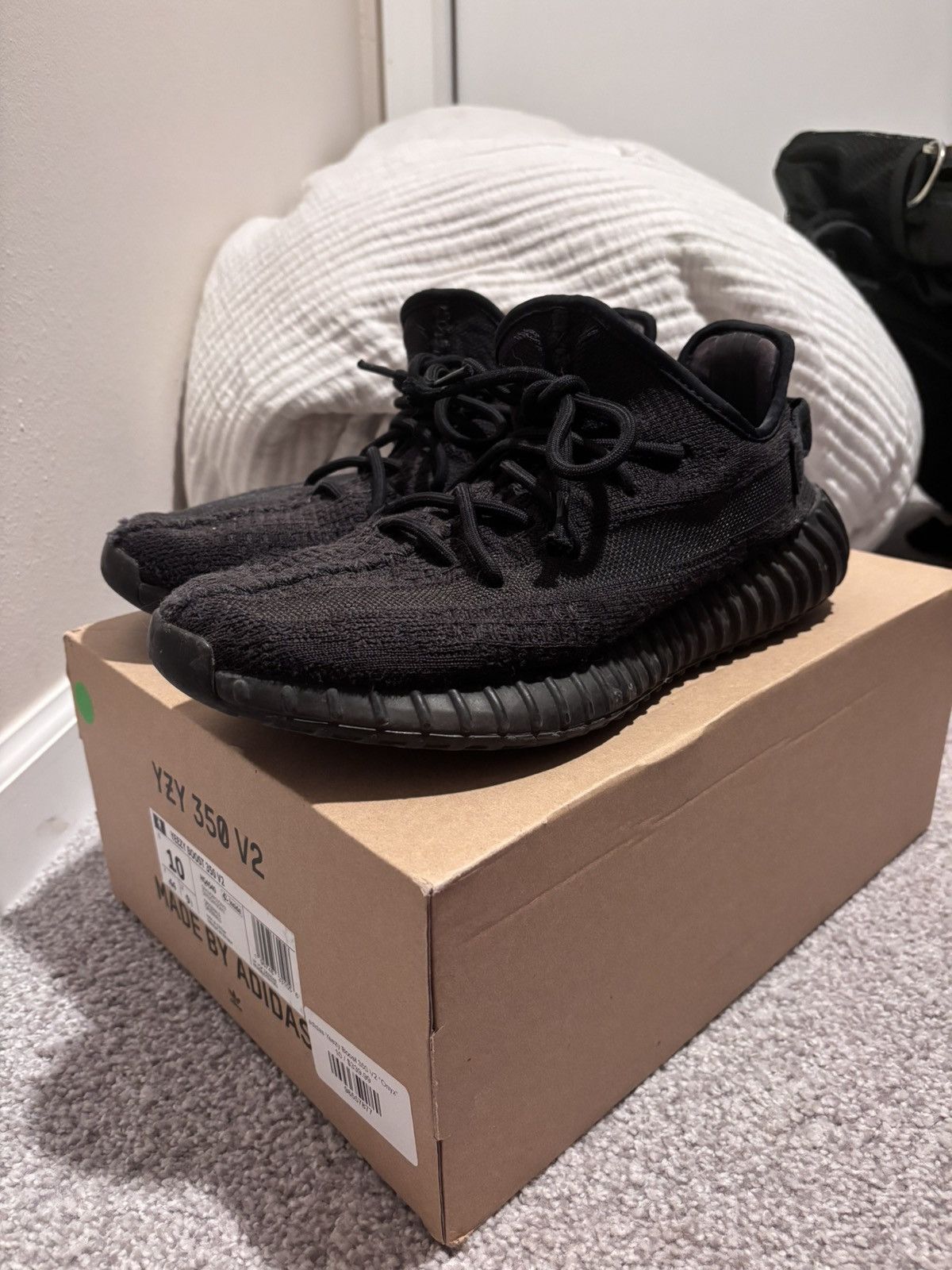 Yeezy Yeezy boost 350 v2 ONYX Size US 10 / EU 43 - 3 Thumbnail