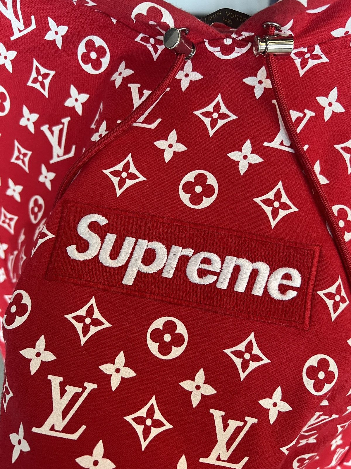 Louis Vuitton × Supreme Supreme x Louis Vuitton Box Logo Hooded Sweatshirt Red Size US XL / EU 56 / 4 - 4 Thumbnail