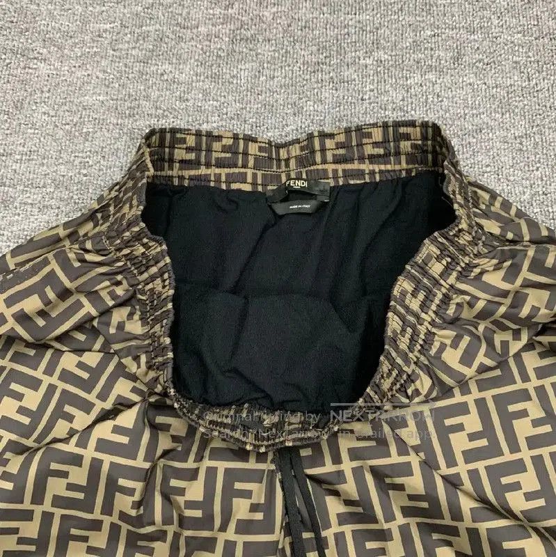 Fendi Fendi Khaki Cotton Women's Shorts . Size 29" - 8 Thumbnail