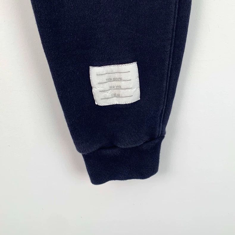 Thom Browne Thom browne Size 00 Dark blue cotton classic four-bar draw Size US 32 / EU 48 - 5 Thumbnail
