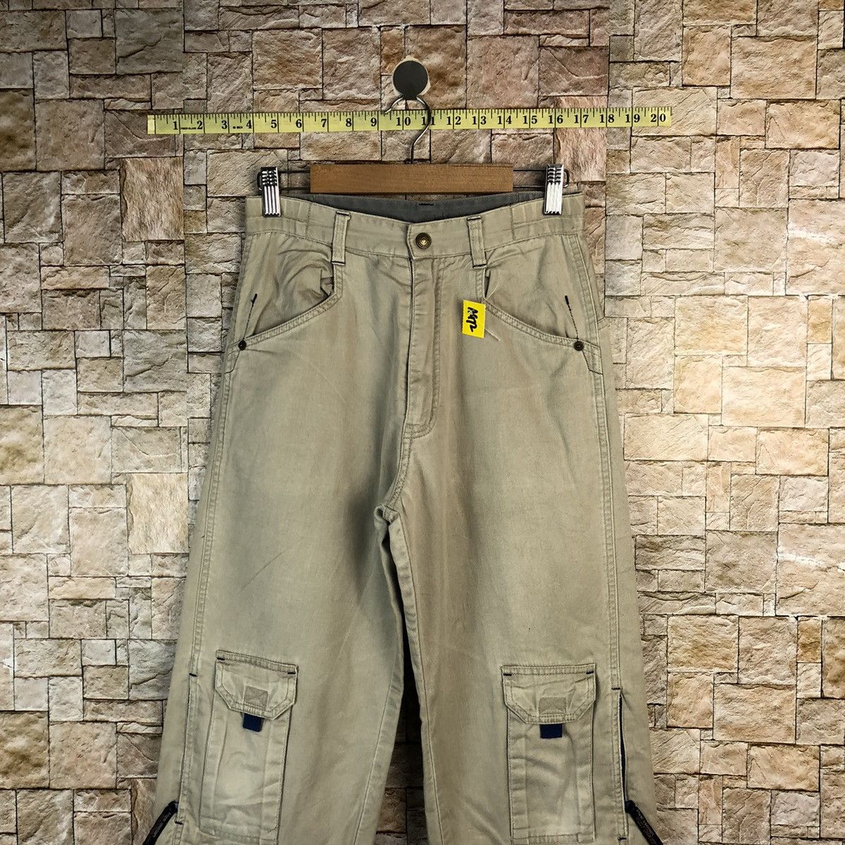 Japanese Brand Japanese Brand Brown Cargo Multipocket Pants #A972 Size US 26 / EU 42 - 2 Thumbnail