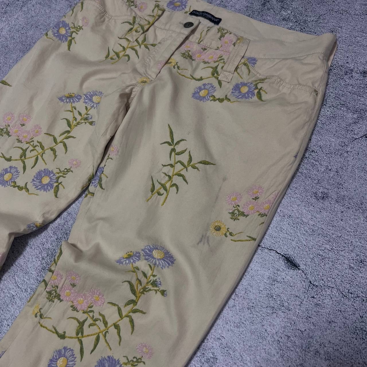 Dolce & Gabbana × Vintage Vintage Dolce & Gabbana Women's fully Floral Pants Size 32" / US 10 / IT 46 - 2 Thumbnail