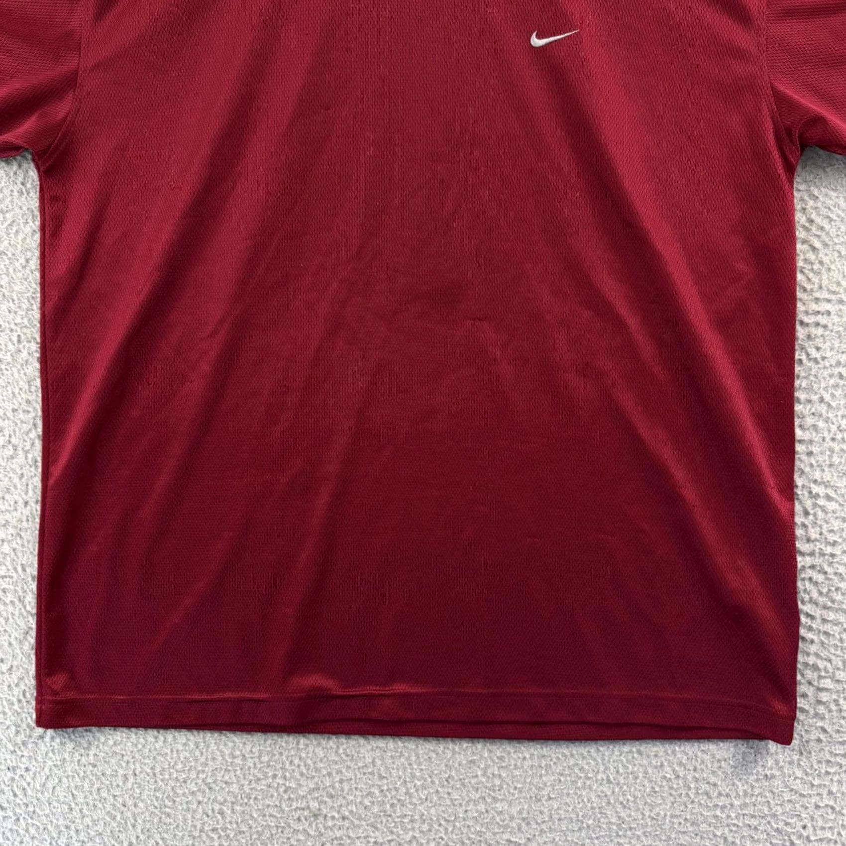 Nike VINTAGE Nike Jersey Mens XL Red Short Sleeve Swoosh Sport Soccer Athletic Y2K Size US XL / EU 56 / 4 - 2 Thumbnail