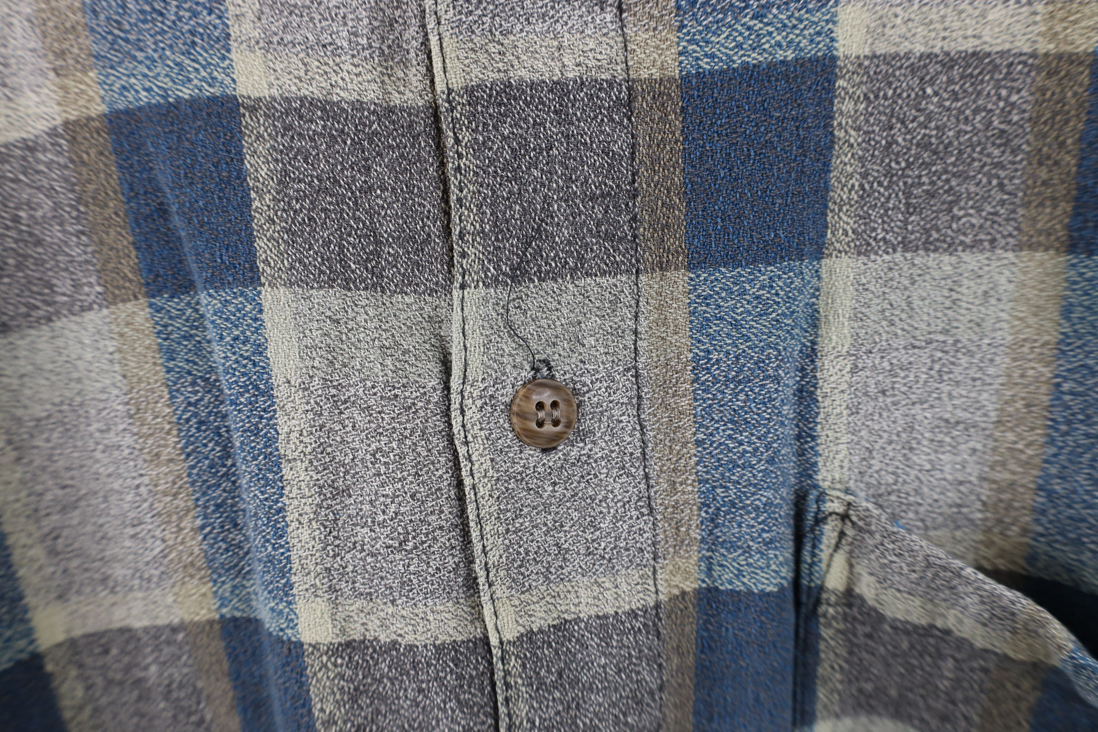 Vintage Vintage 90s Streetwear Knit Band Collar Button Shirt Plaid Size US XL / EU 56 / 4 - 6 Thumbnail