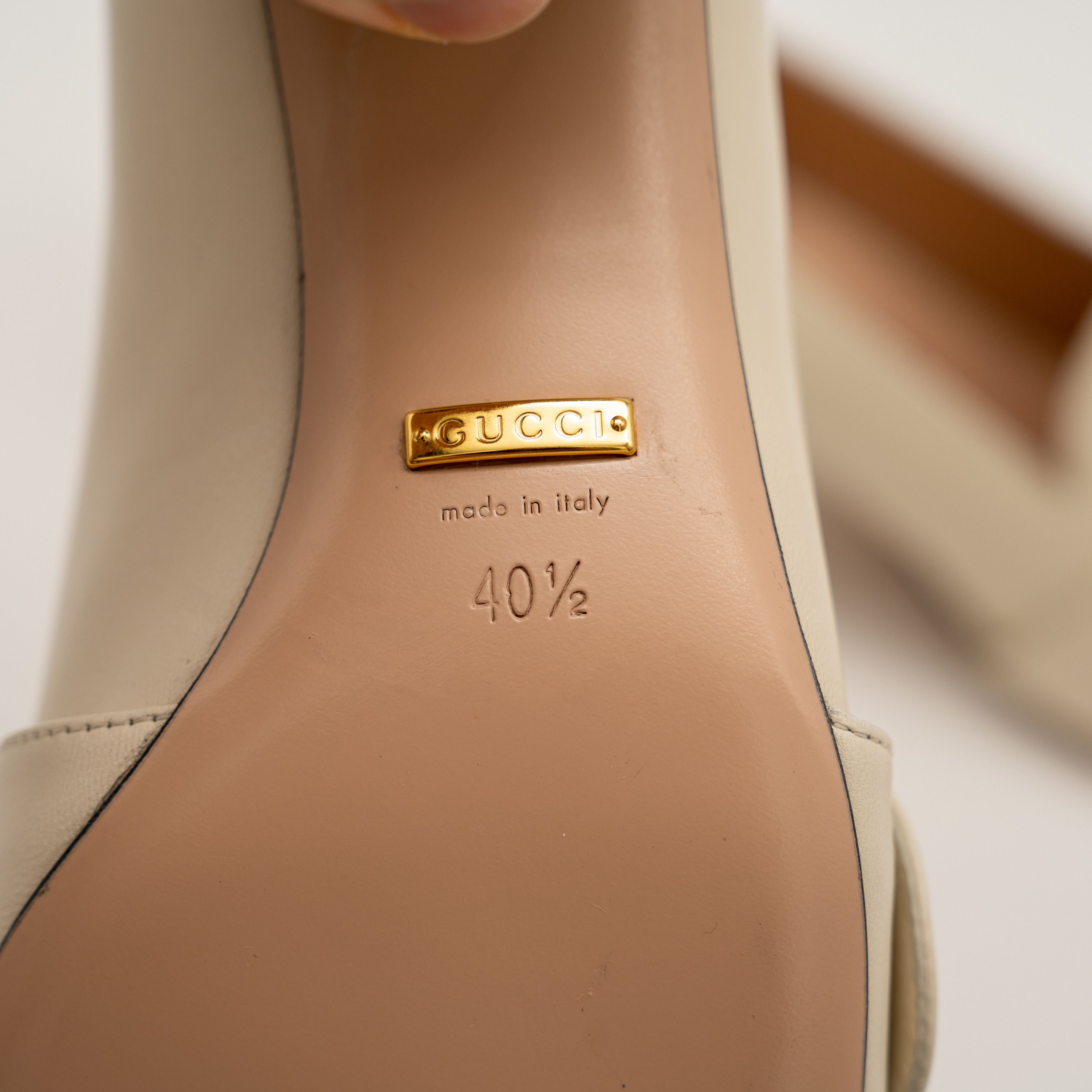 Gucci 40.5G 10.5 US Gucci Blondie Pump White GG Heels Leather Size US 10.5 / IT 40.5 - 9 Thumbnail