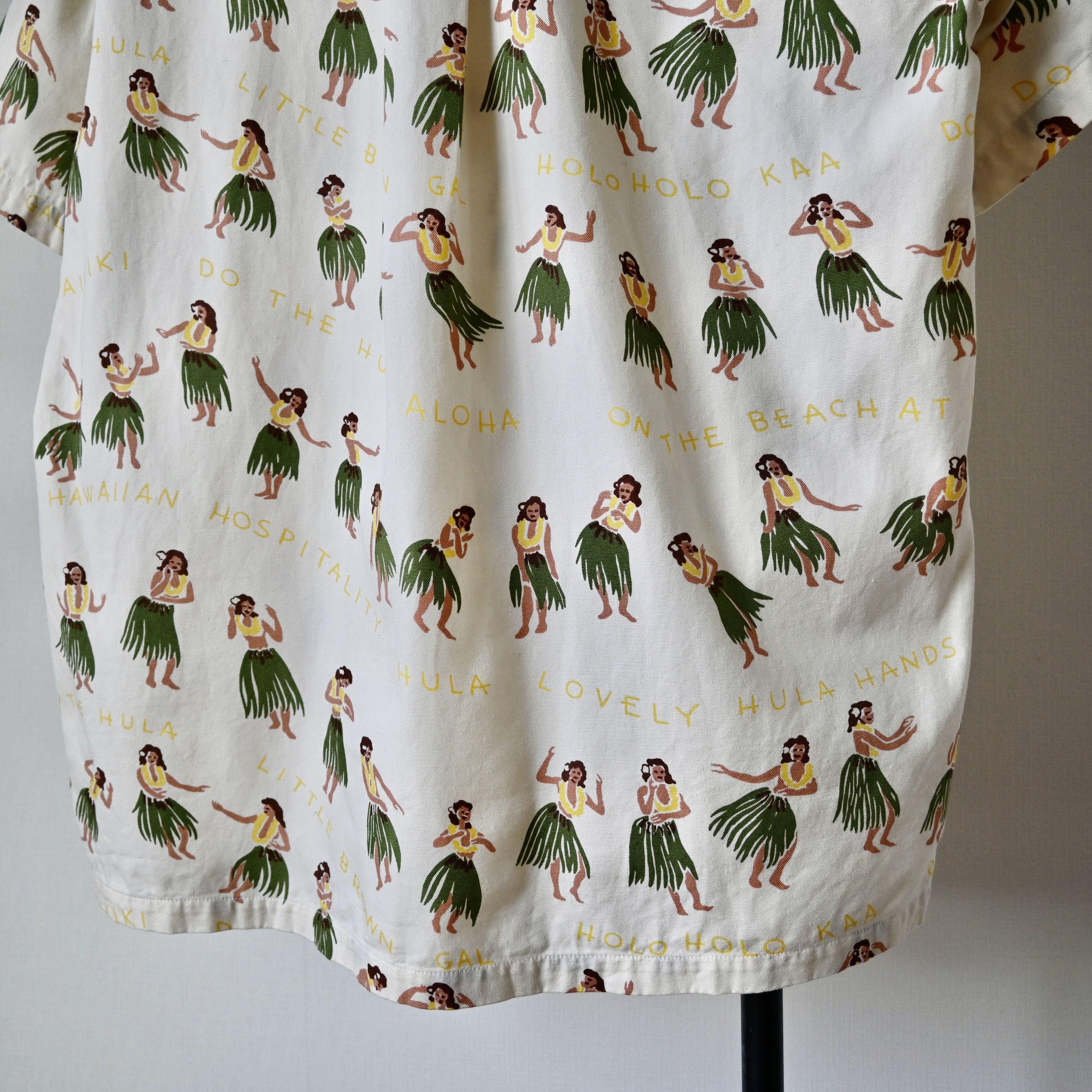 Sun Surf Sun Surf hula dance girls Oxford cotton Hawaiian BD shirt Size US L / EU 52-54 / 3 - 4 Thumbnail